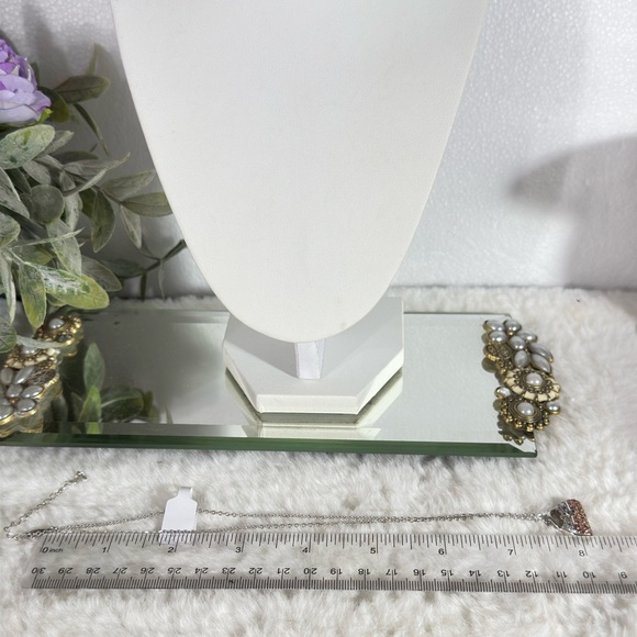 Crystal Sparkling Handbag
Clutch Purse Chain Necklace - Picture 8 of 9